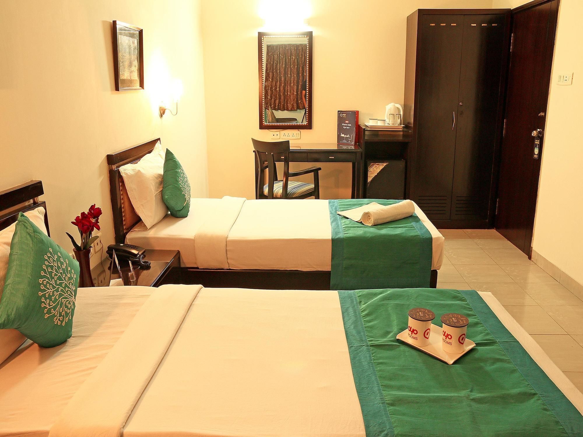 Oyo 2417 Hotel Allenby Inn โกลกาตา ภายนอก รูปภาพ